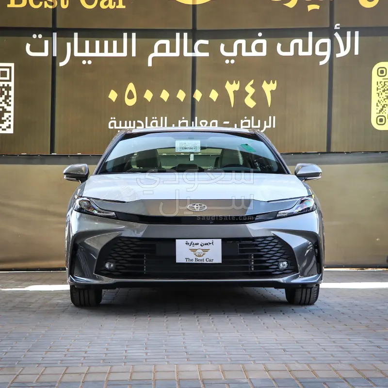 2025 تويوتا كامري ال اي