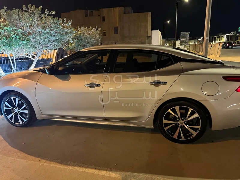 2018 Nissan Maxima