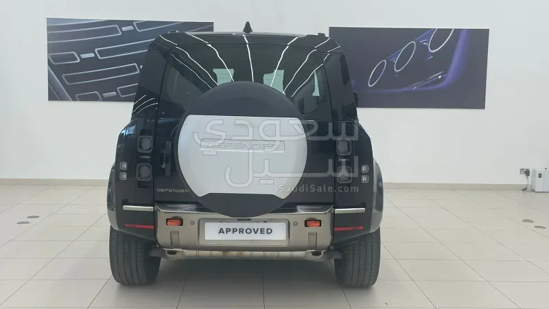 2024 Land Rover Defender 90