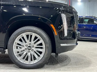 2025 Cadillac Escalade Premium