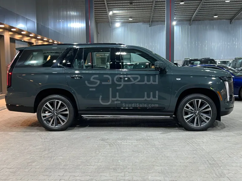 2025 Cadillac Escalade Sport