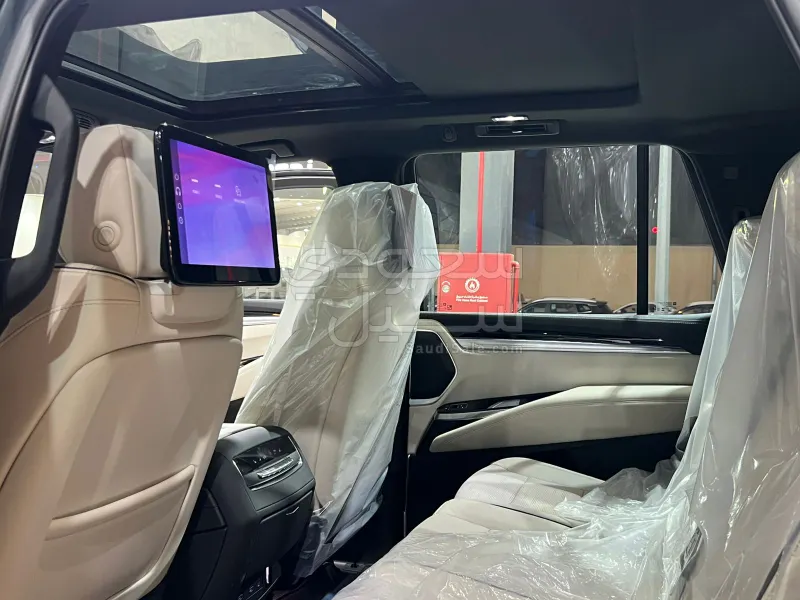 2025 Cadillac Escalade Sport