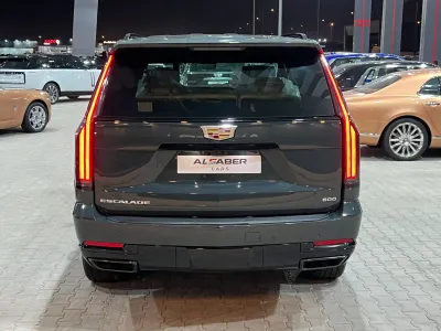 2025 Cadillac Escalade Sport
