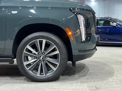 2025 Cadillac Escalade Sport