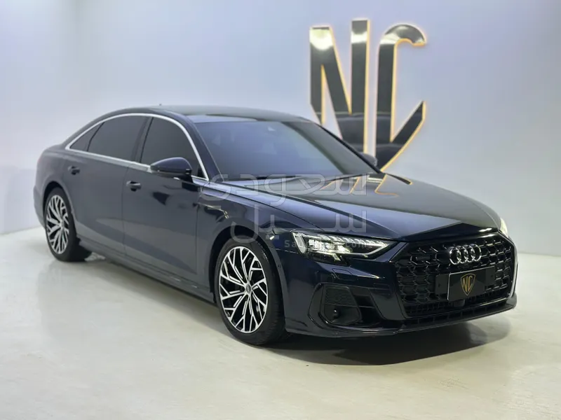 2022 اودي اي 8 ال