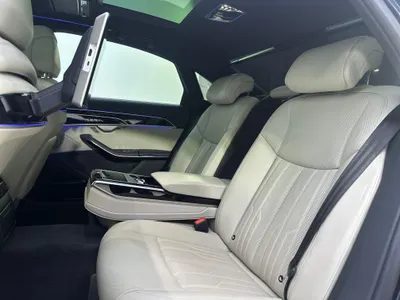 2022 اودي اي 8 ال