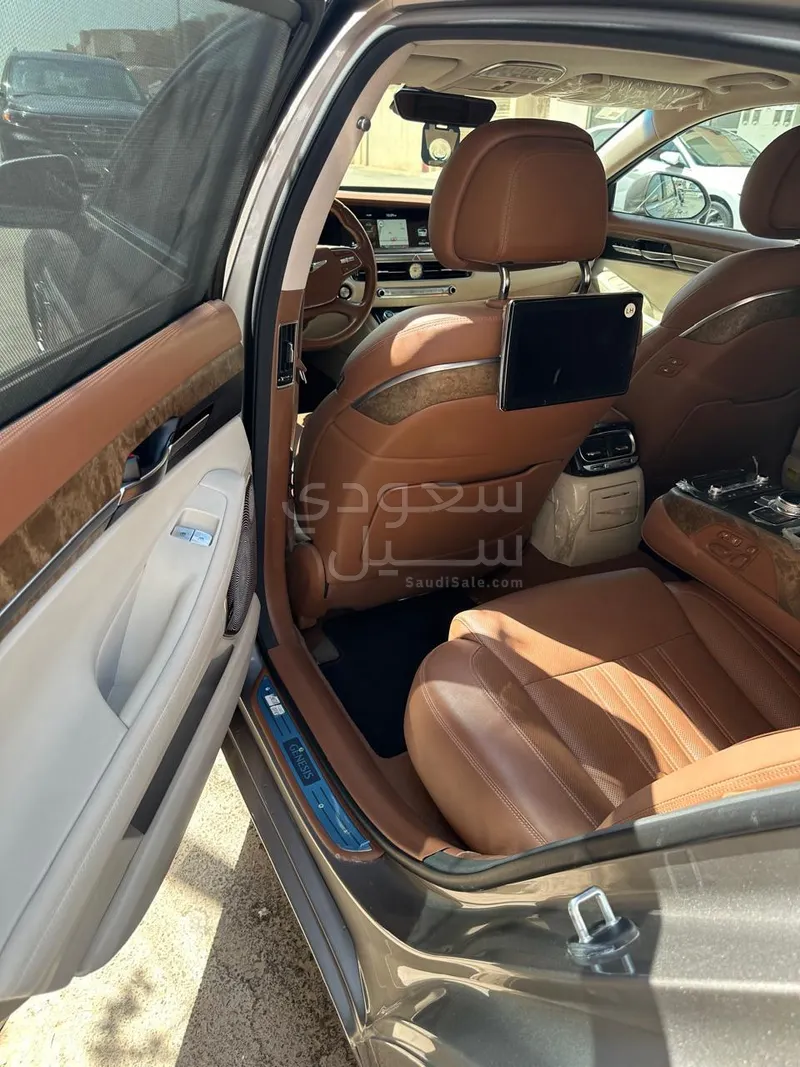2020 Hyundai Genesis