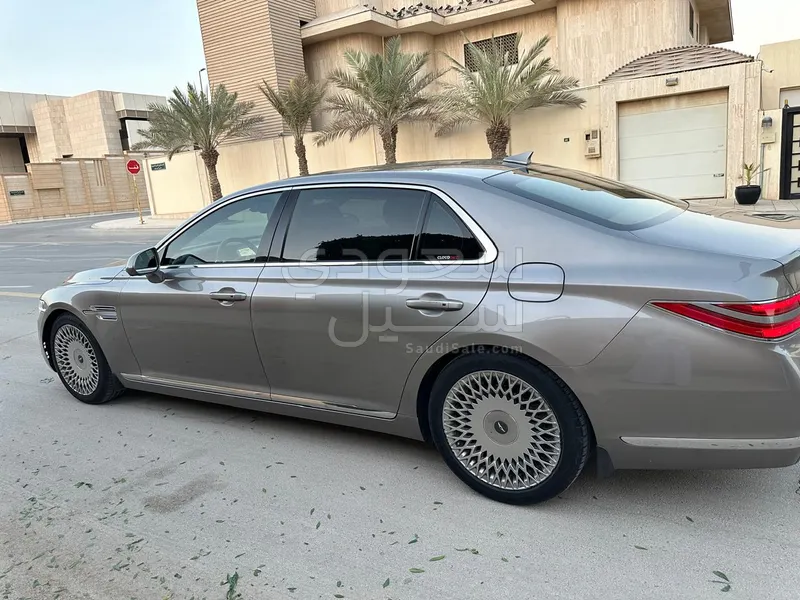 2020 Hyundai Genesis