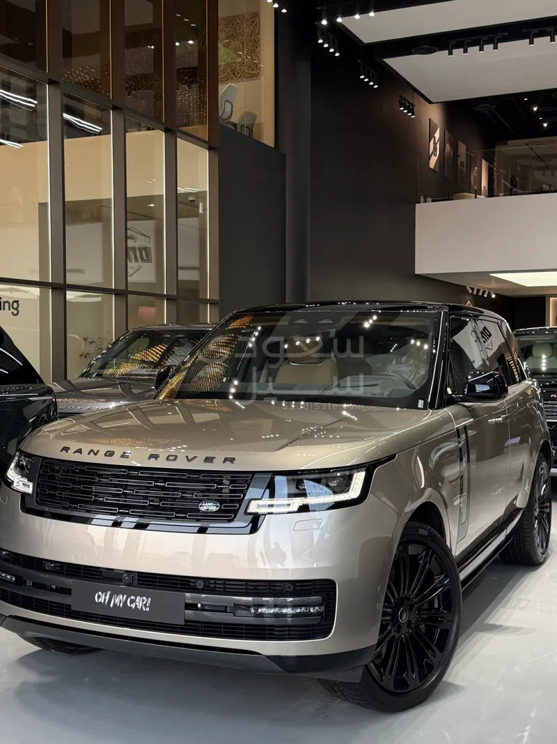 2025 Land Rover Range Rover HSE