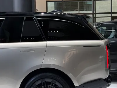 2025 Land Rover Range Rover HSE