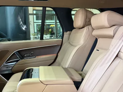 2025 Land Rover Range Rover HSE