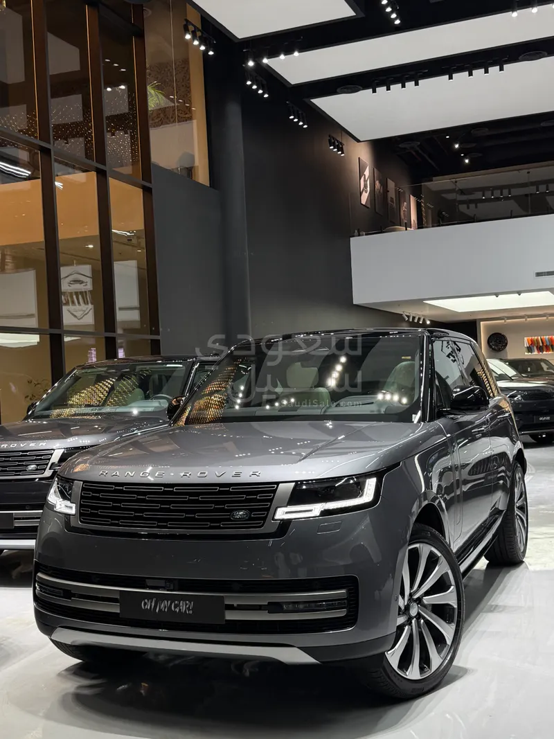 2025 Land Rover Range Rover HSE