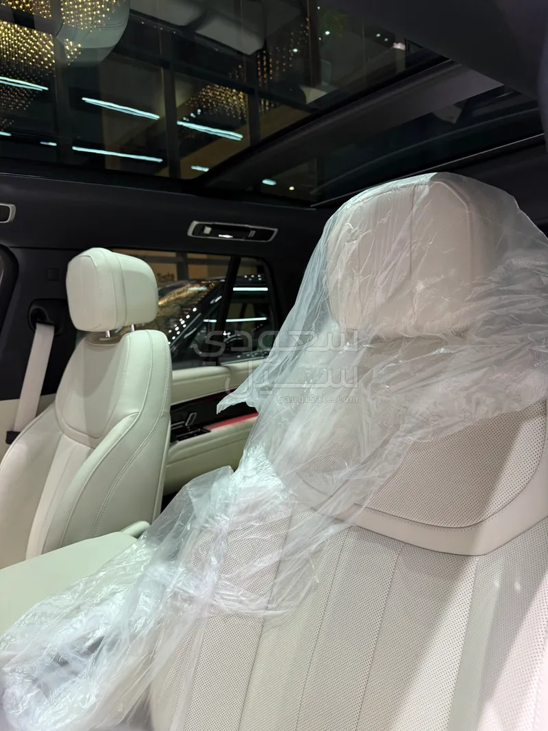 2025 Land Rover Range Rover HSE