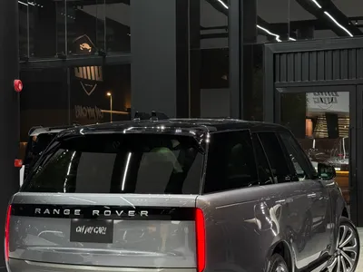 2025 Land Rover Range Rover HSE