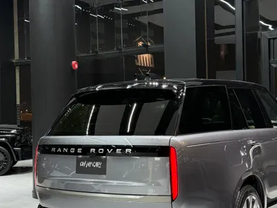 2025 Land Rover Range Rover HSE