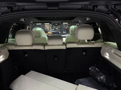 2025 Land Rover Range Rover HSE