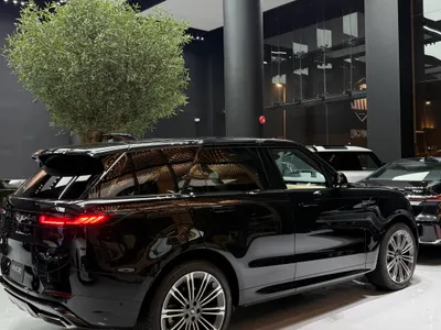 2025 Land Rover Range Rover Sport HSE