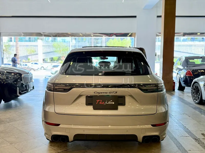 2021 Porsche Cayenne GTS