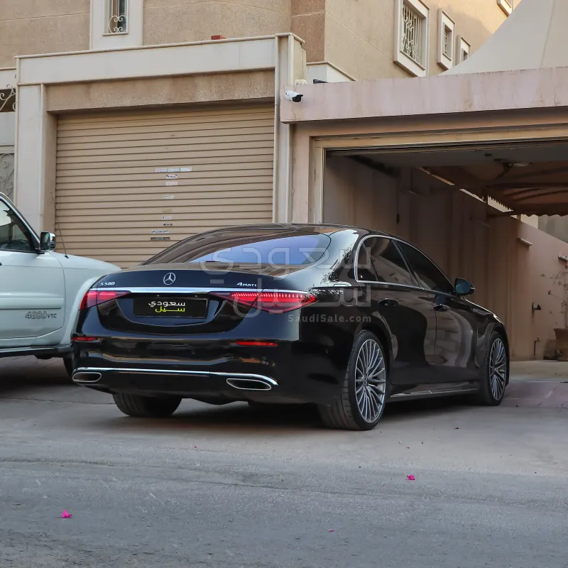 2022 Mercedes-Benz S 580