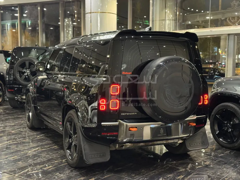 2023 Land Rover Defender X
