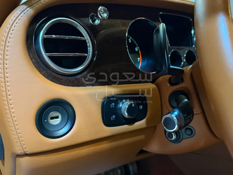 2013 Bentley Continental Flying Spur