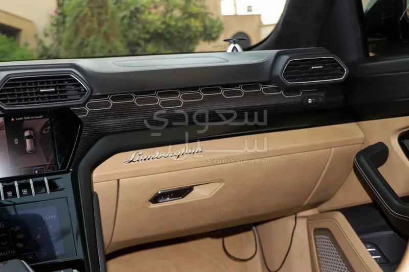 2021 Lamborghini URUS