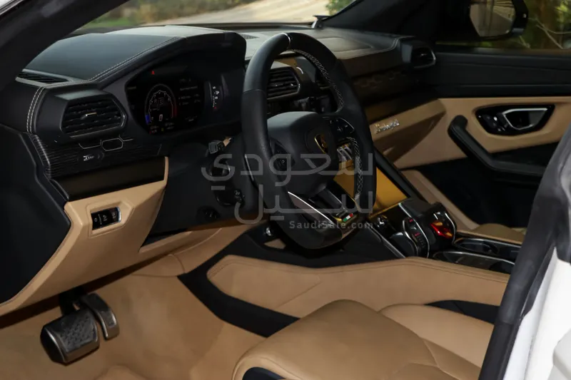 2021 Lamborghini URUS
