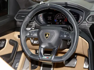 2021 Lamborghini URUS