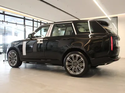2025 Land Rover Range Rover HSE