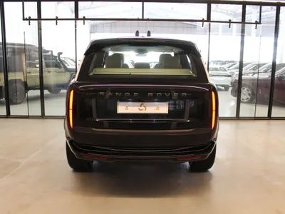 2025 Land Rover Range Rover HSE