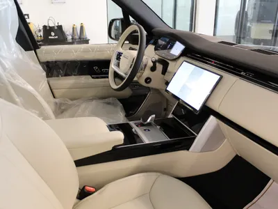 2025 Land Rover Range Rover HSE