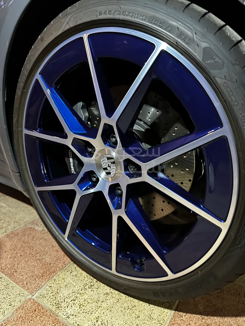 2025 Porsche 911 Carrera T
