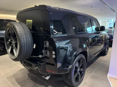2023 Land Rover Defender