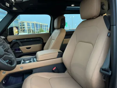 2025 Land Rover Defender