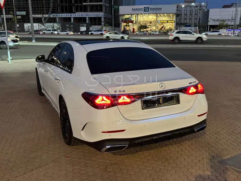 2024 Mercedes-Benz E 200 AMG
