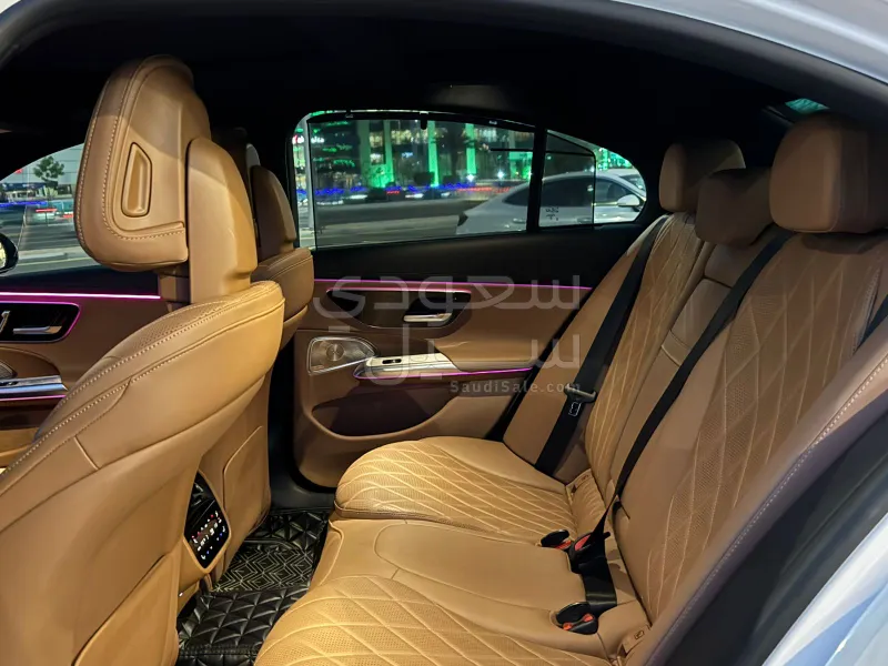 2024 Mercedes-Benz E 200 AMG
