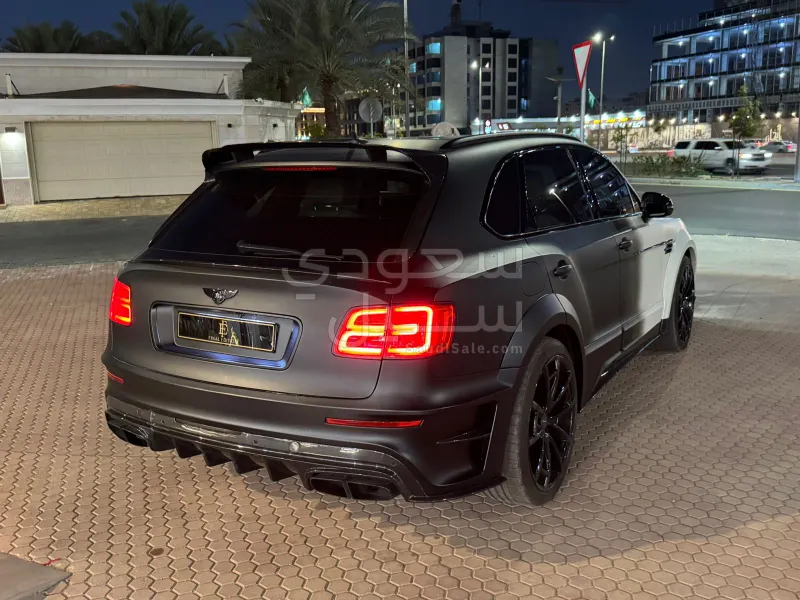 2022 Bentley Bentayga