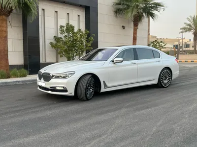 2017 بي ام دبليو الفئة السابعة 740 إل أي