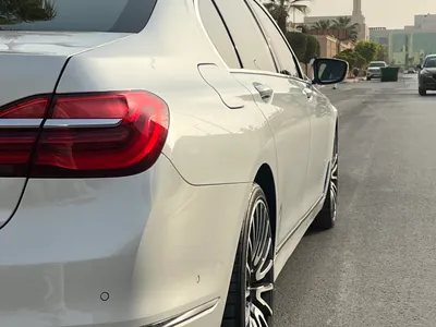 2017 بي ام دبليو الفئة السابعة 740 إل أي