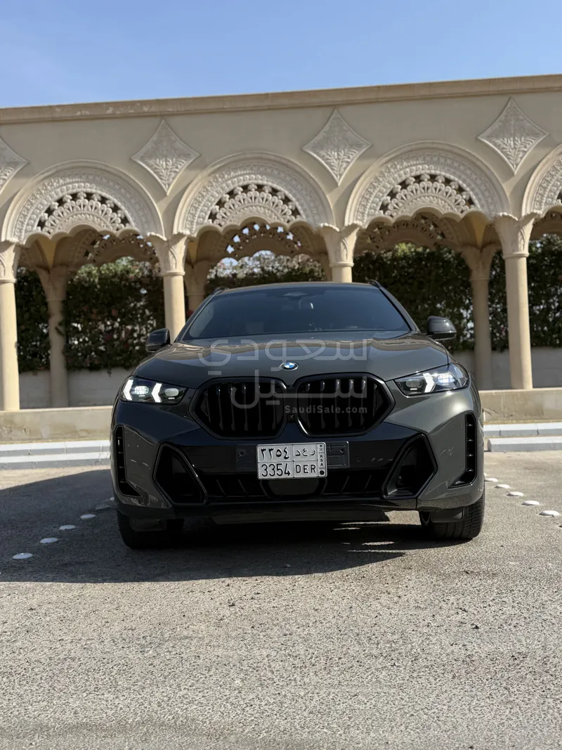 2024 BMW X Series 6 M Kit