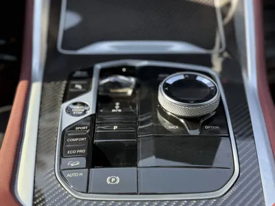 2024 BMW X Series 6 M Kit