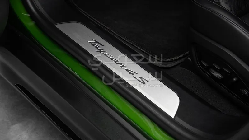 2021 Porsche Taycan 4S