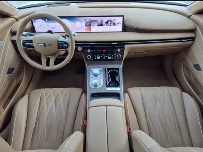 2025 Genesis G Royal 80