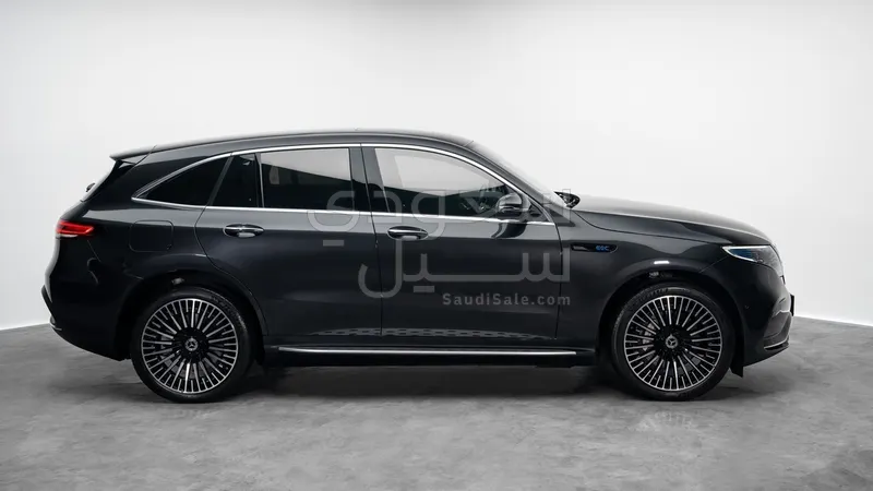 2021 Mercedes-Benz EQC 400