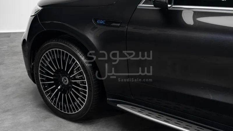 2021 Mercedes-Benz EQC 400