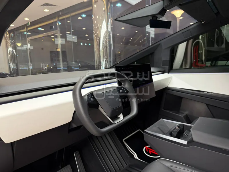 2024 Tesla cybertruck Foundation