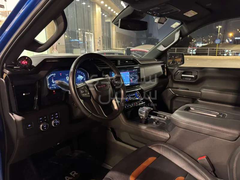 2022 GMC Sierra AT 4