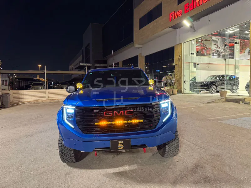 2022 GMC Sierra AT 4