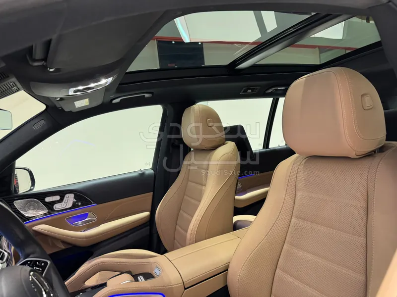 2025 Mercedes-Benz GLS 450