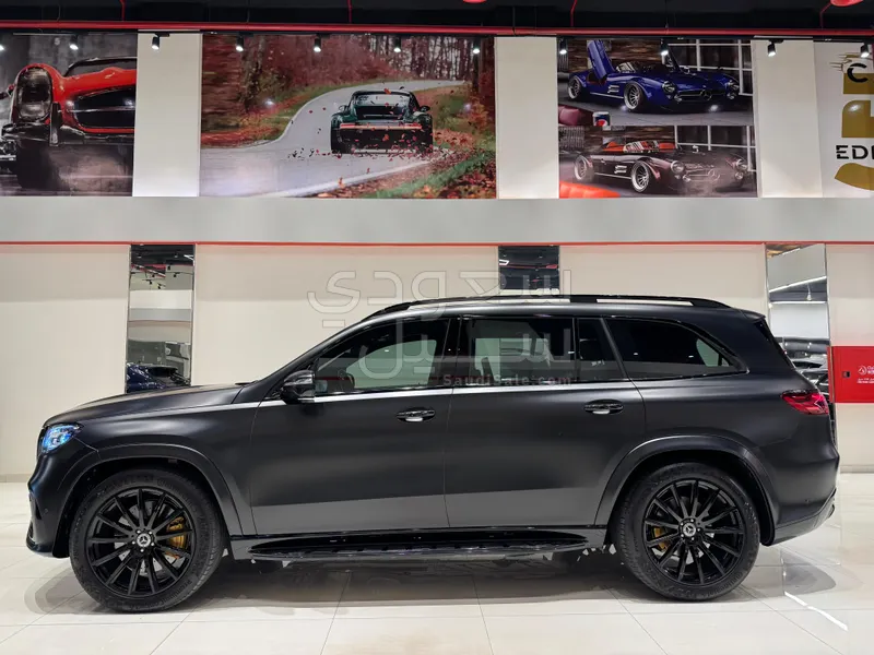 2025 Mercedes-Benz GLS 450